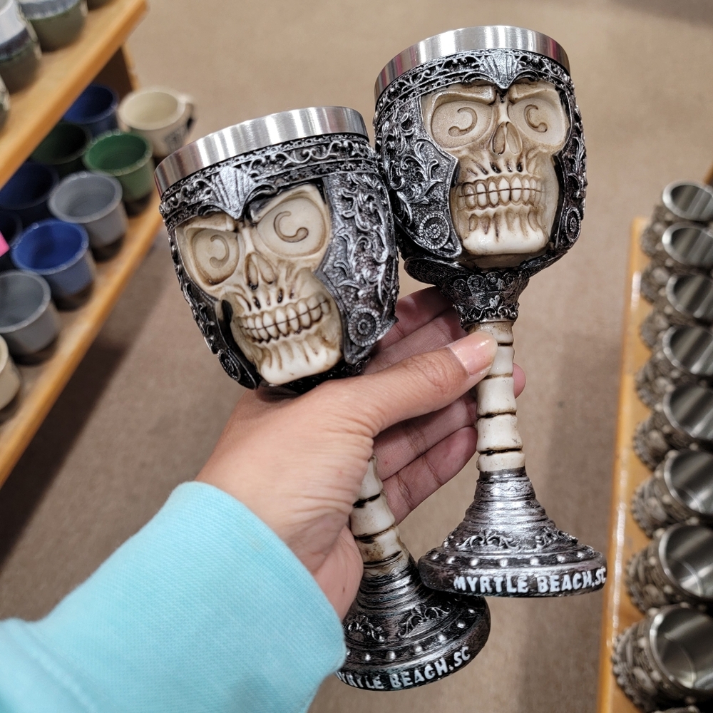 Clearance🔥 2pcs Halloween Goblet Skull Goblet Set, Drinkware, Decor, Gifting